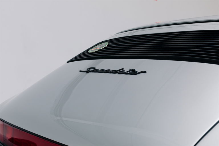 Porsche 911 Carrera 3.2 Speedster