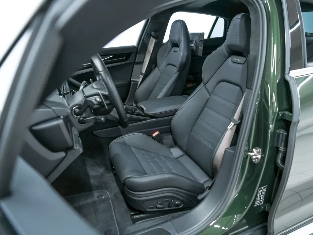 Porsche Panamera Turbo E-Hybrid