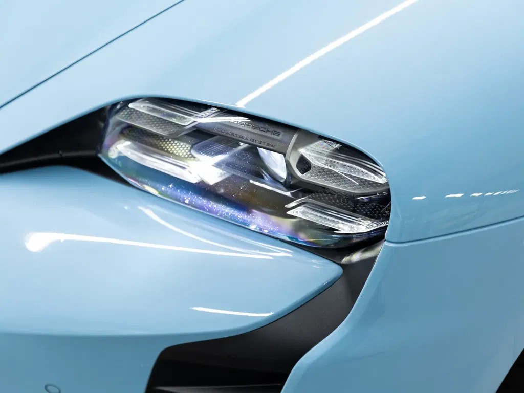 Porsche Taycan Turbo S Sport Turismo