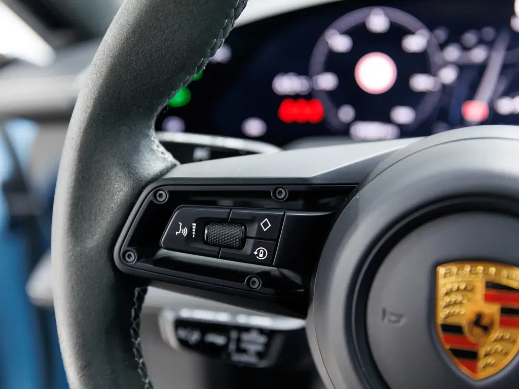 Porsche Taycan Turbo S Sport Turismo