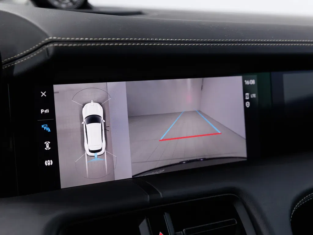 Porsche Taycan Turbo S Sport Turismo