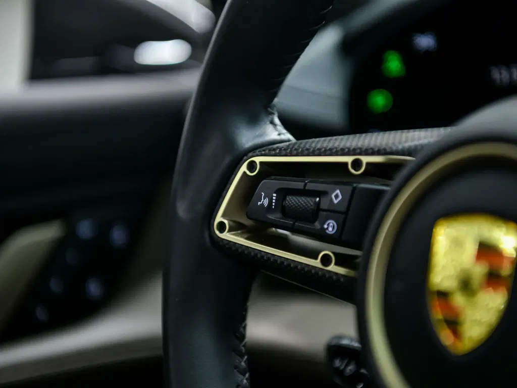 Porsche Taycan Turbo S Sport Turismo