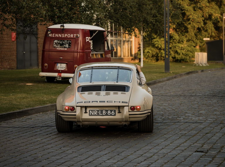 Porsche 911 Backdate