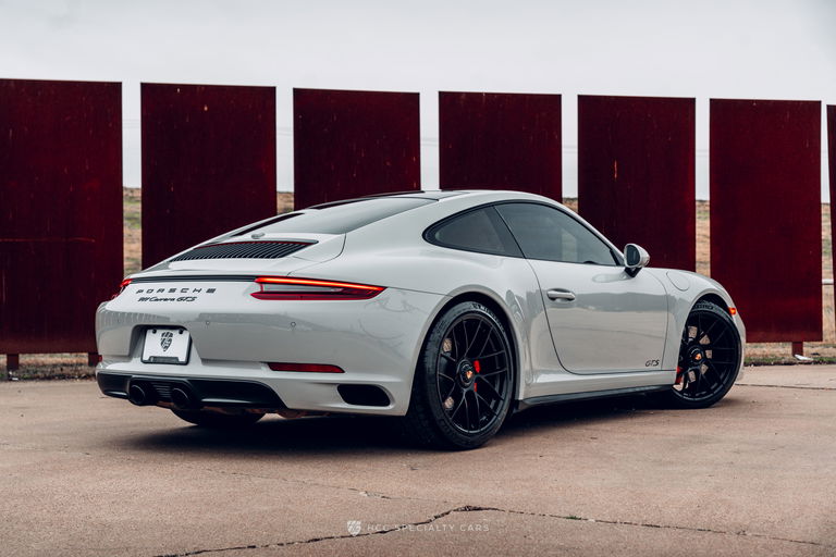 Porsche 991.2 Carrera GTS