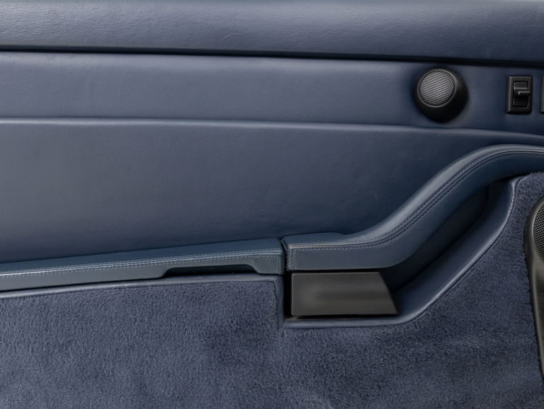 Porsche 993 Carrera 4S