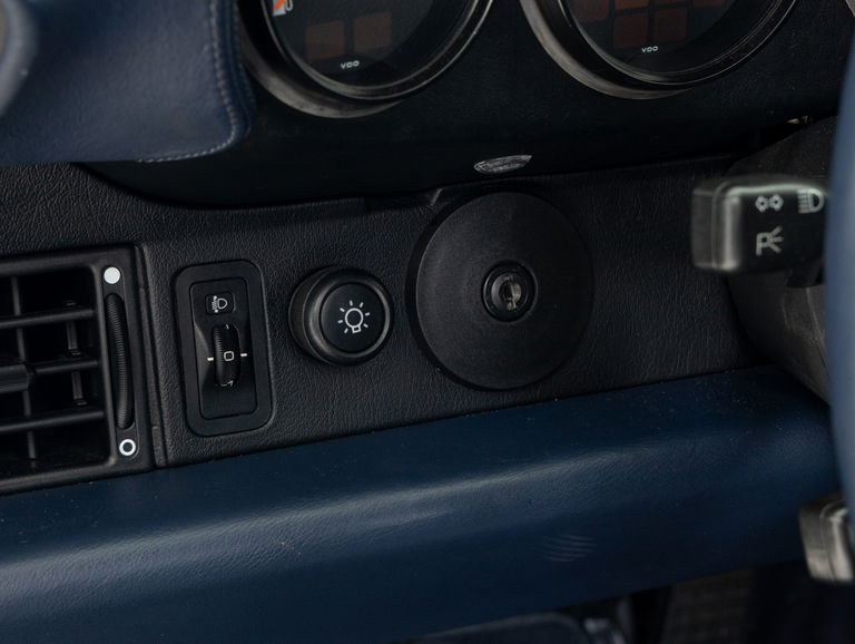 Porsche 993 Carrera 4S