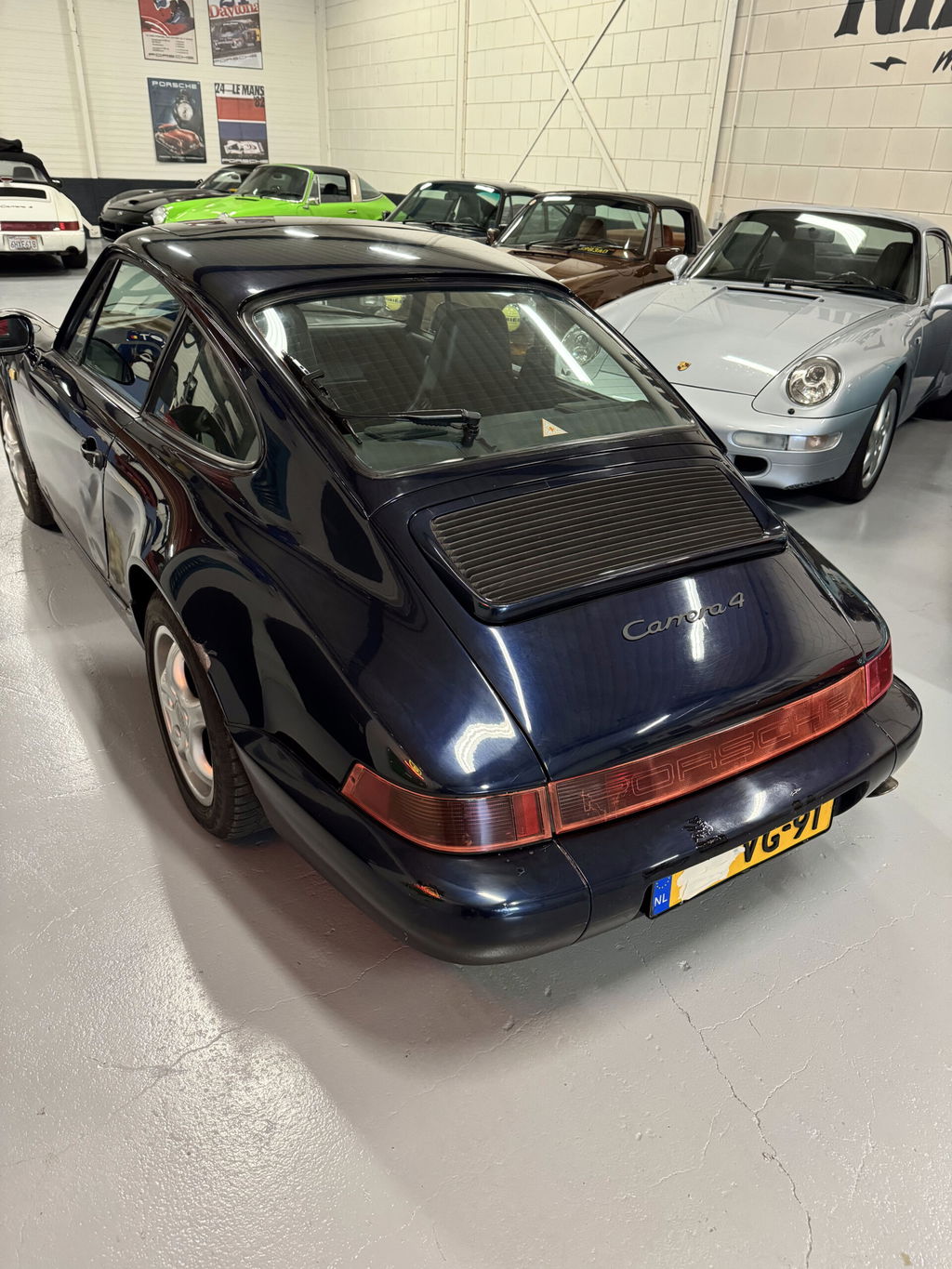 Porsche 964 Carrera 4
