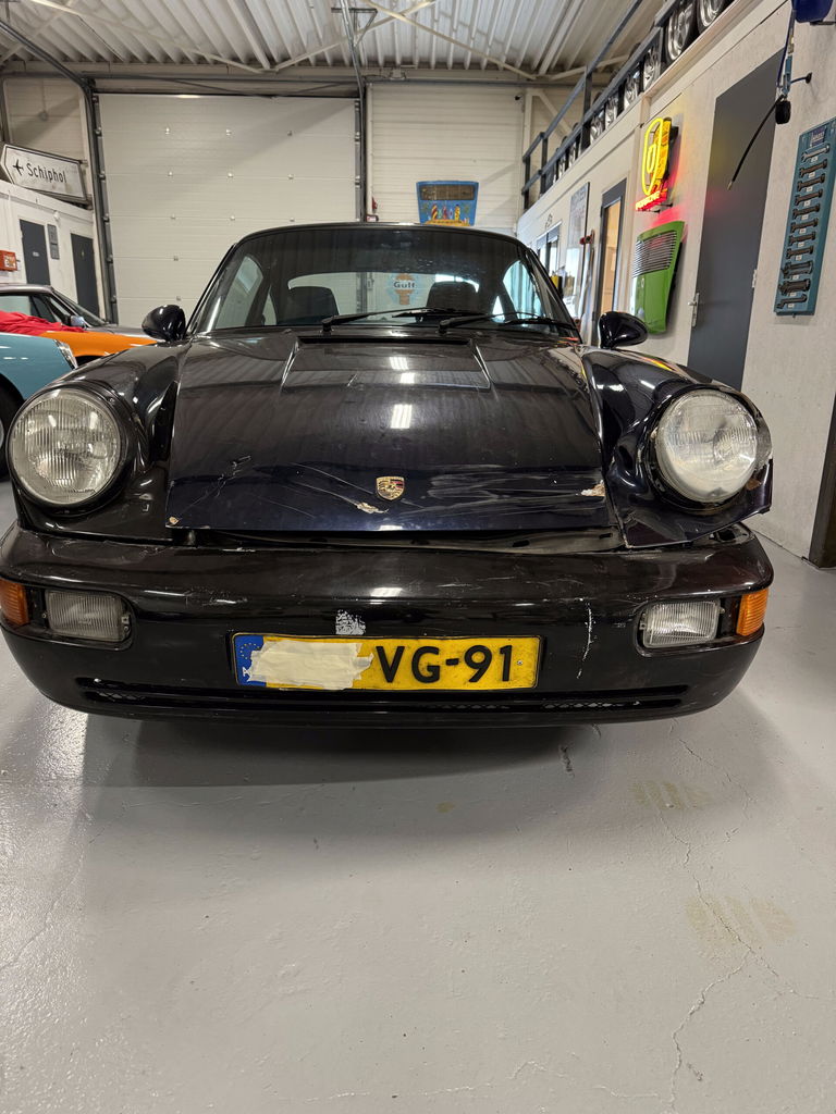 Porsche 964 Carrera 4