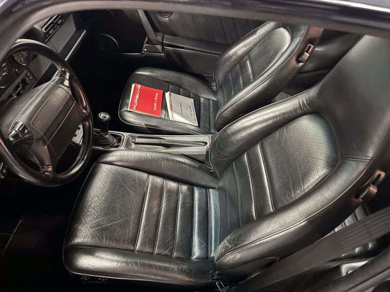 Porsche 964 Carrera 4