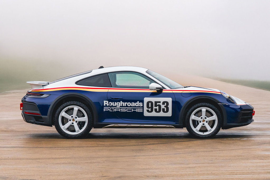 Porsche 911 Dakar