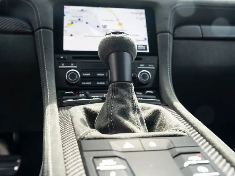 Porsche 718 Cayman GT4 RS