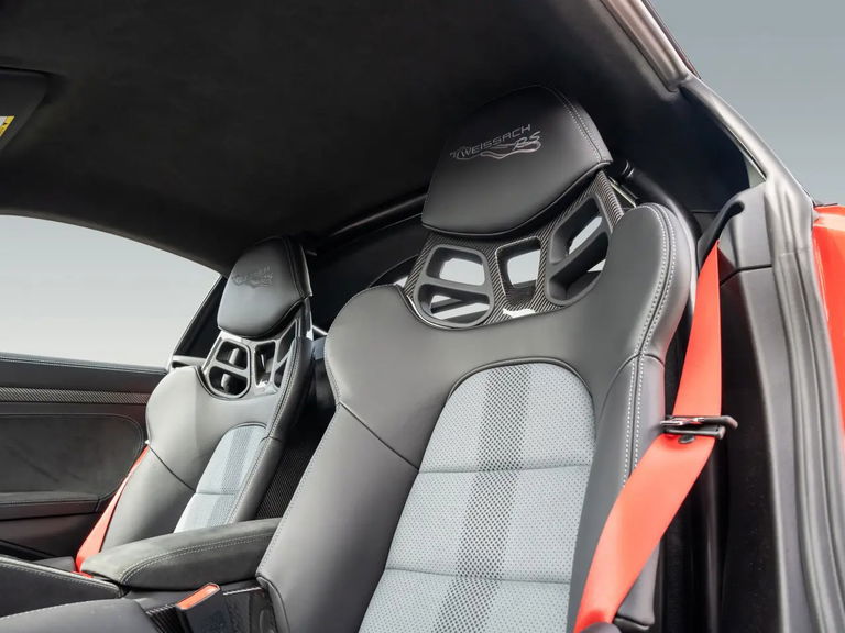 Porsche 718 Cayman GT4 RS