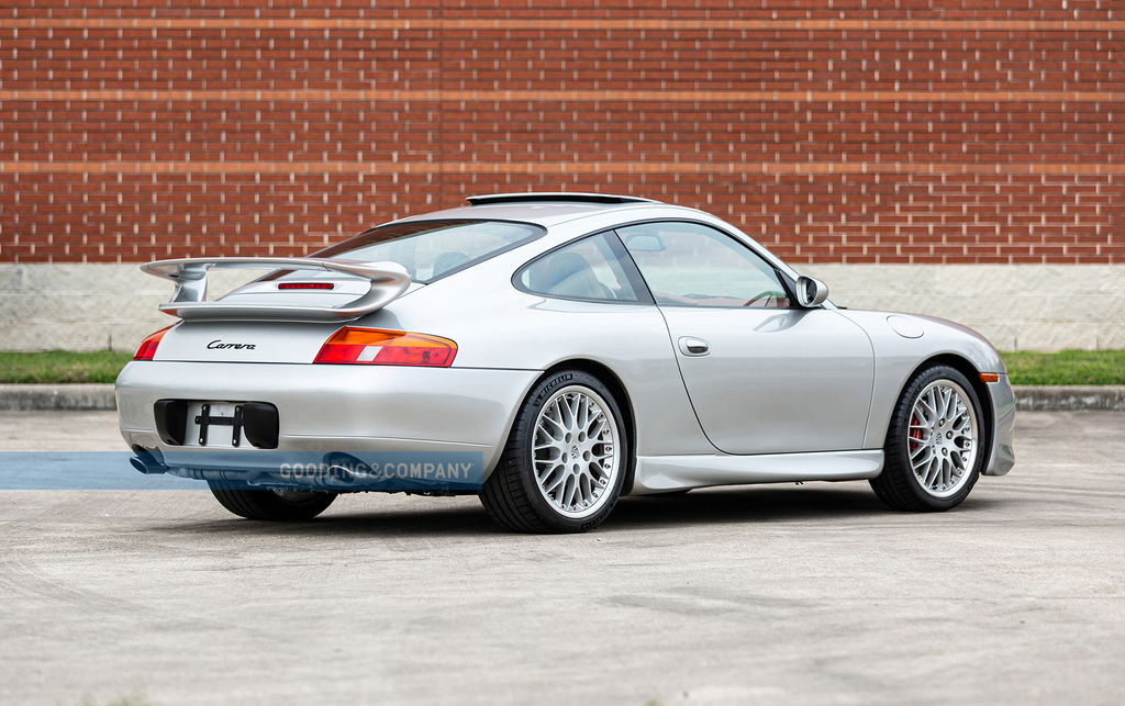 Porsche 996 Carrera
