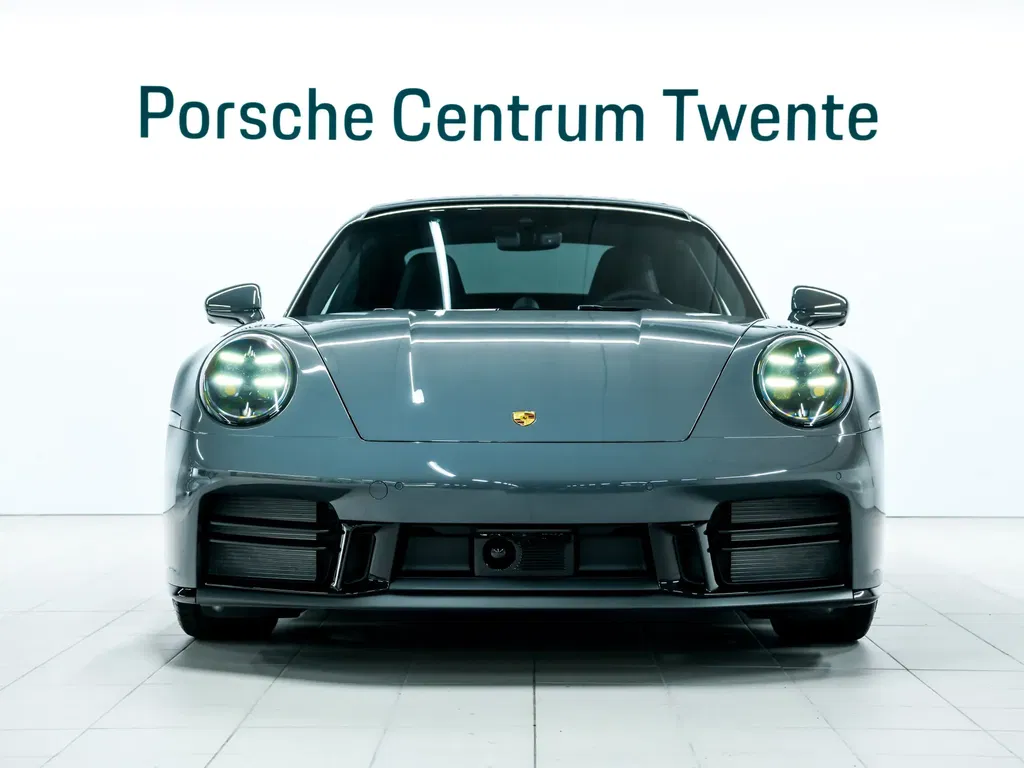 Porsche 992.2 Carrera