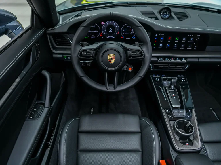 Porsche 992.2 Carrera