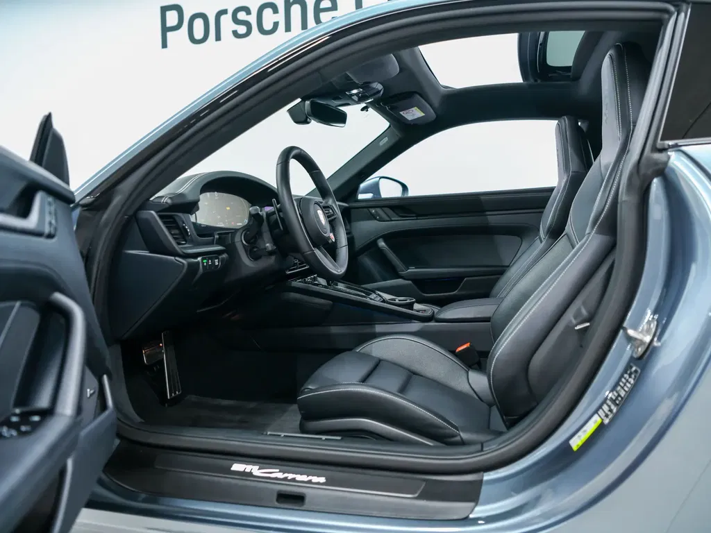 Porsche 992.2 Carrera