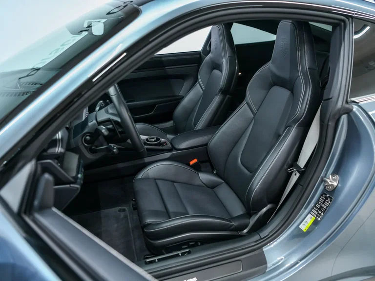 Porsche 992.2 Carrera