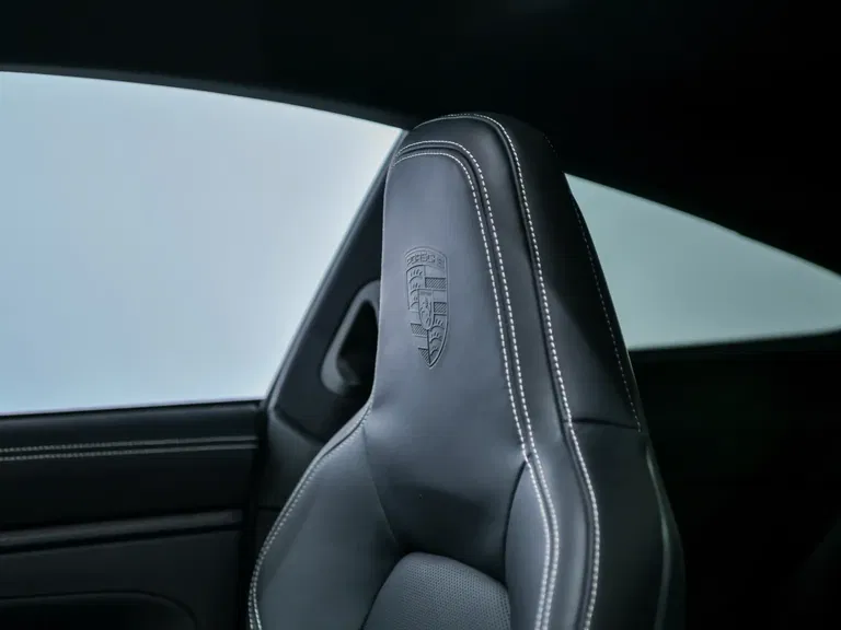 Porsche 992.2 Carrera