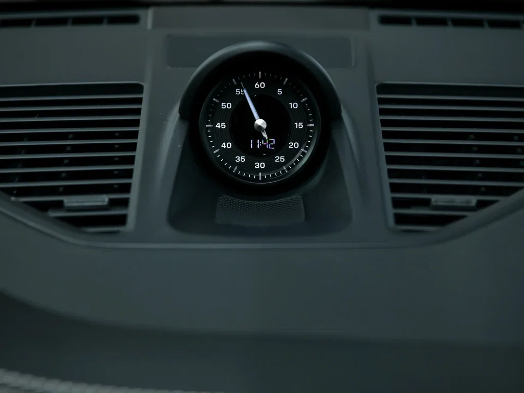 Porsche 992.2 Carrera