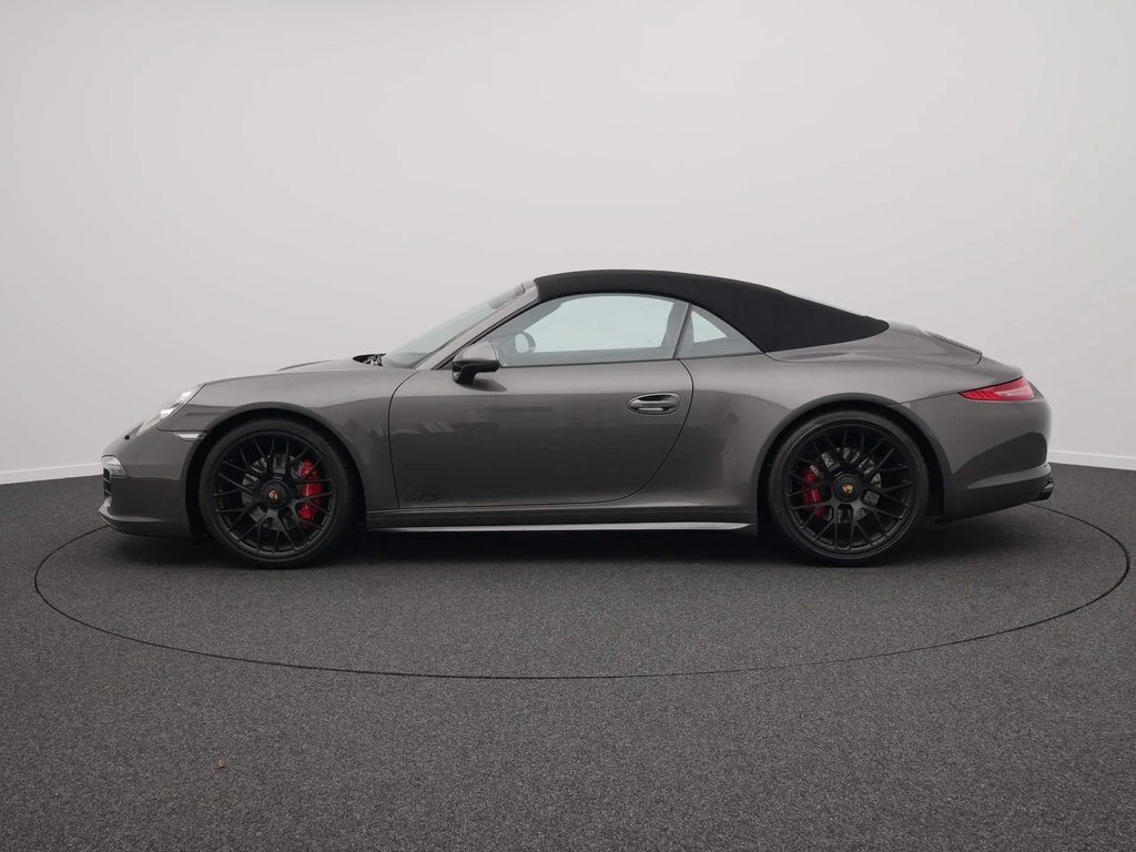 Porsche 991 Carrera 4 GTS