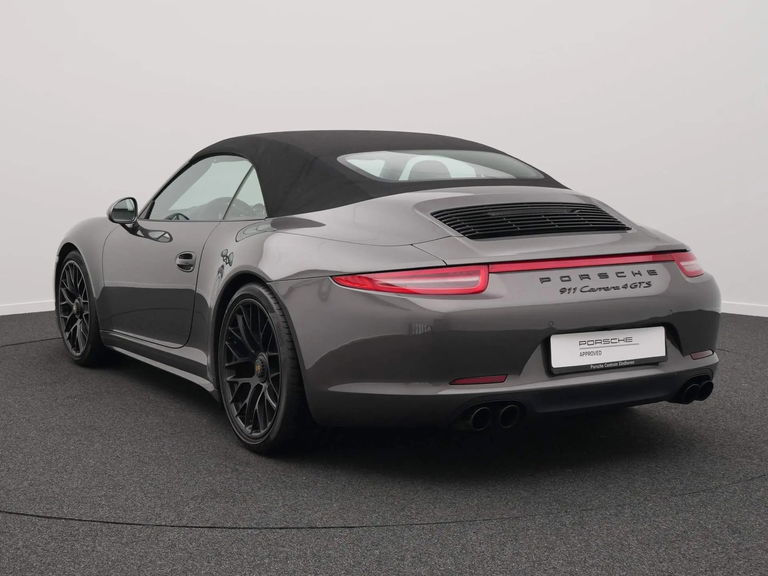 Porsche 991 Carrera 4 GTS