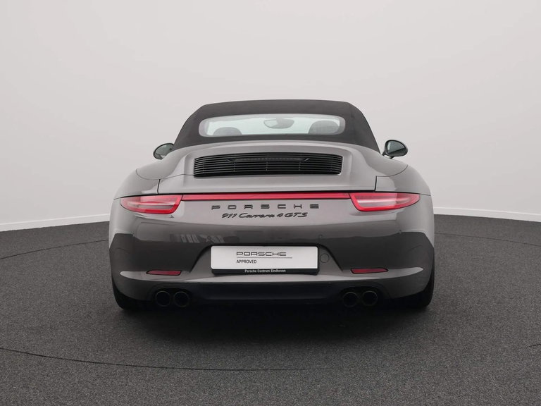 Porsche 991 Carrera 4 GTS