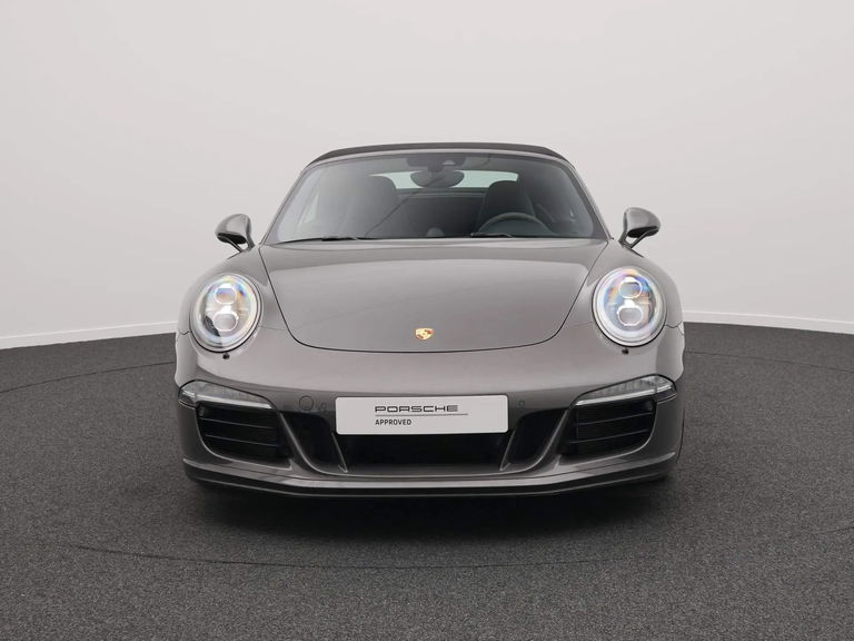 Porsche 991 Carrera 4 GTS