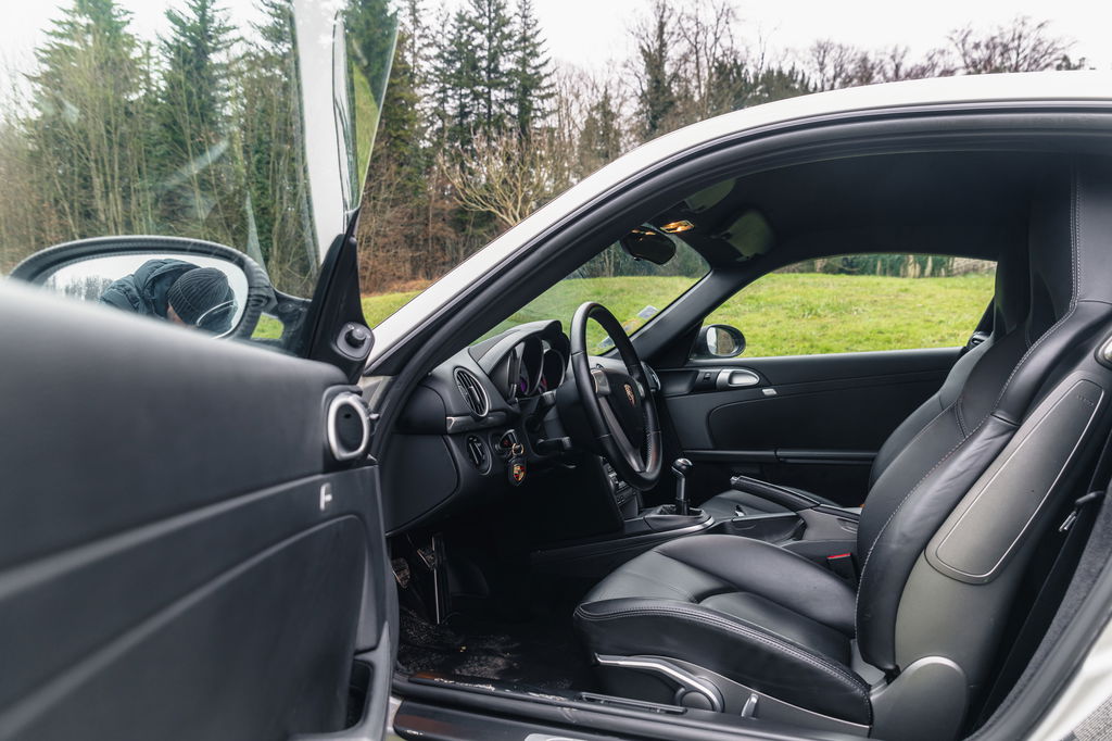 Porsche 987 Cayman S