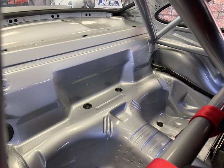 Porsche 964 Carrera 4 Lightweight