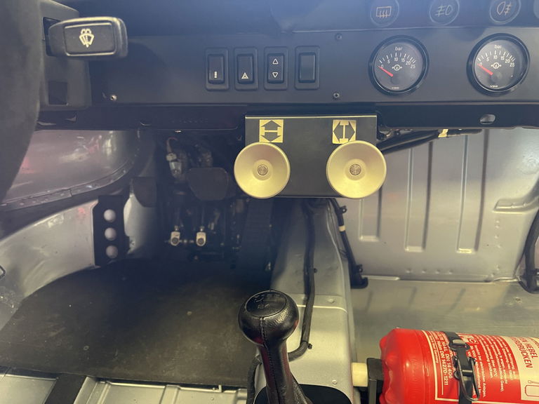 Porsche 964 Carrera 4 Lightweight