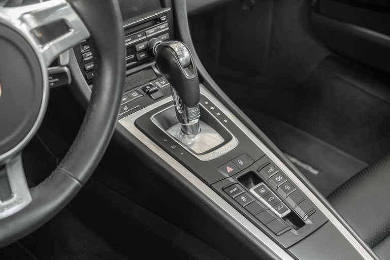 Porsche 991 Carrera 4 Black Edition