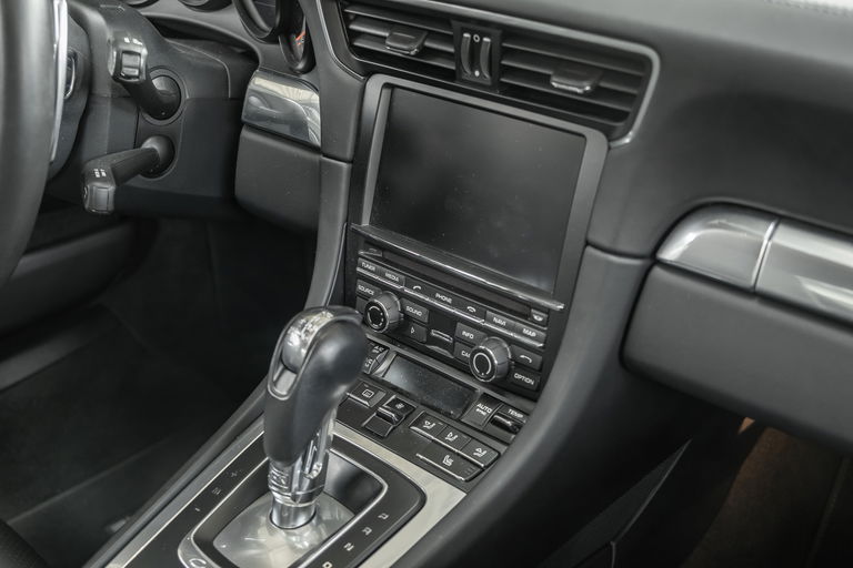 Porsche 991 Carrera 4 Black Edition