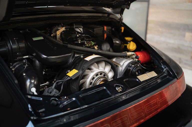 Porsche 964 Carrera 2 Speedster
