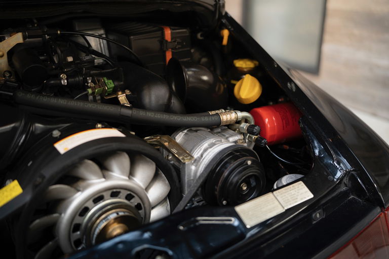 Porsche 964 Carrera 2 Speedster