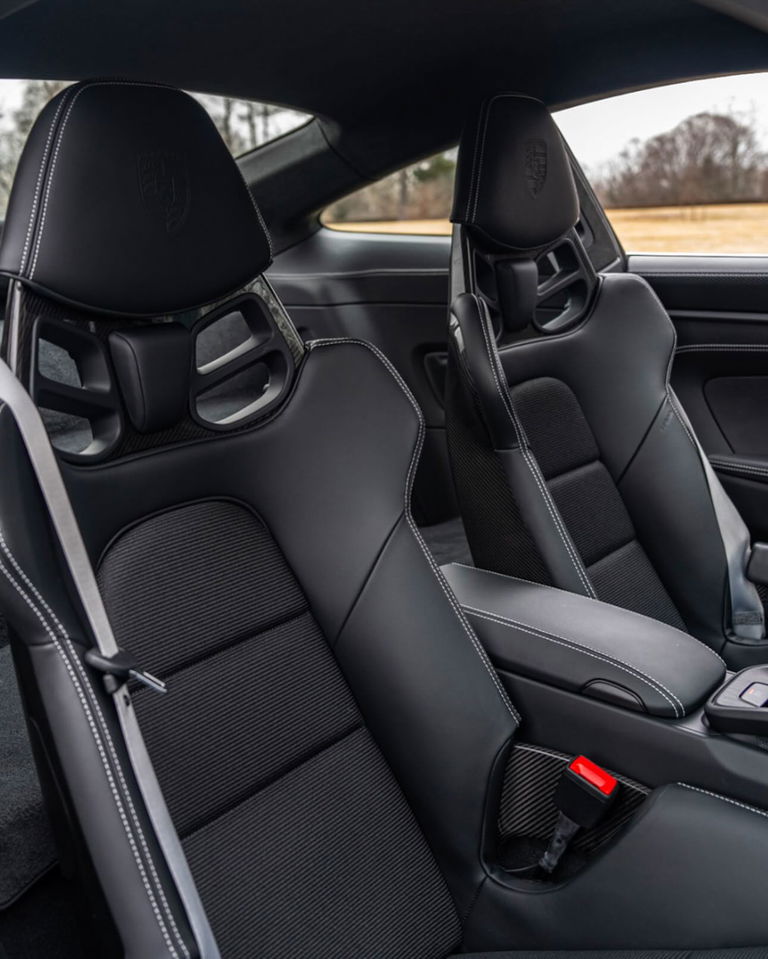 Porsche 992 GT3 Touring