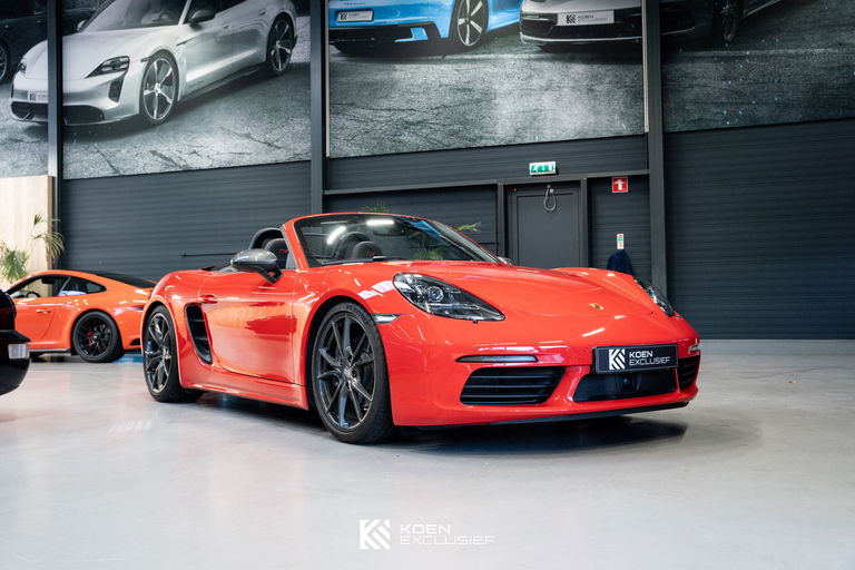 Porsche 718 Boxster T