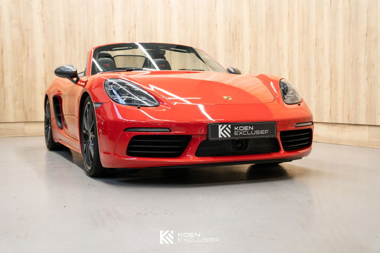Porsche 718 Boxster T