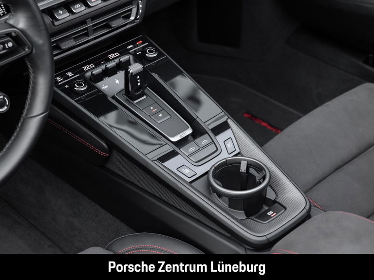 Porsche 992 Targa 4 GTS