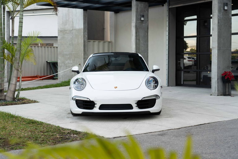 Porsche 991 Carrera