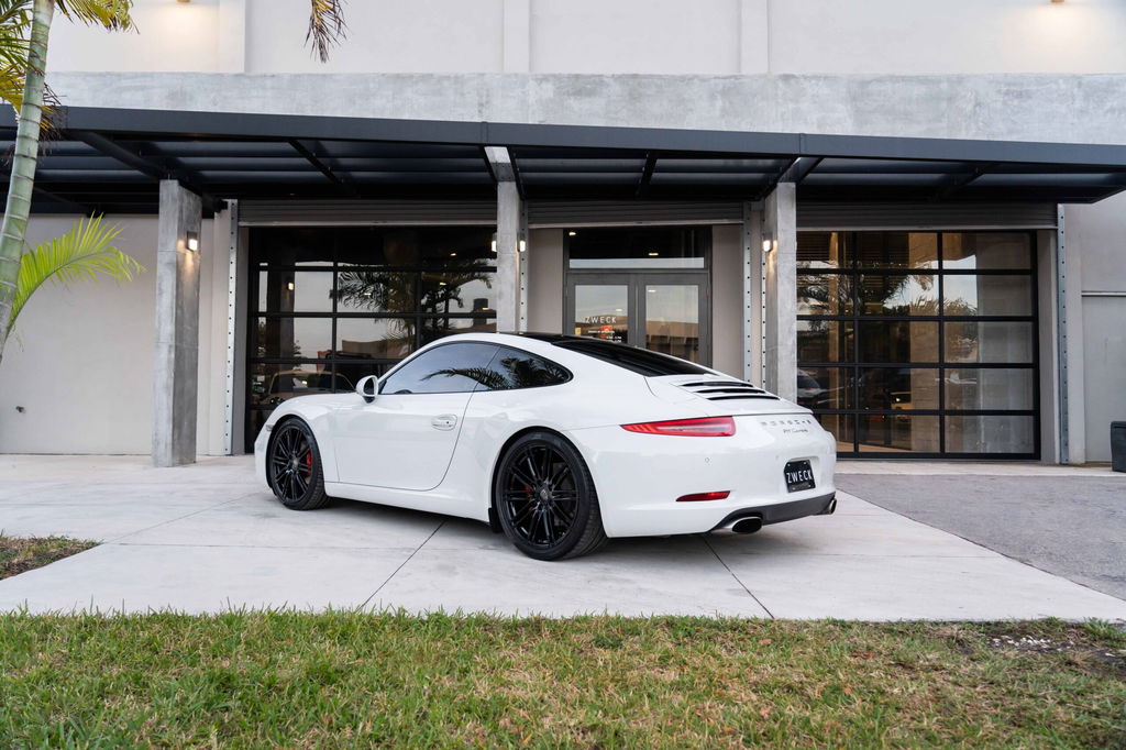 Porsche 991 Carrera
