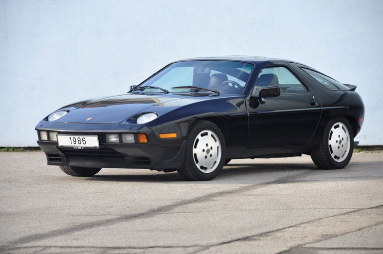 Porsche 928 S