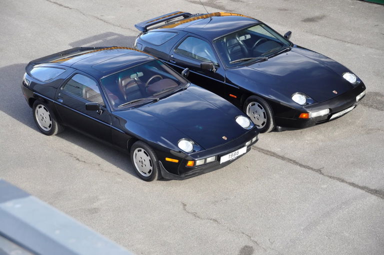 Porsche 928 S4