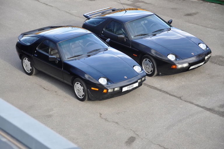 Porsche 928 S4