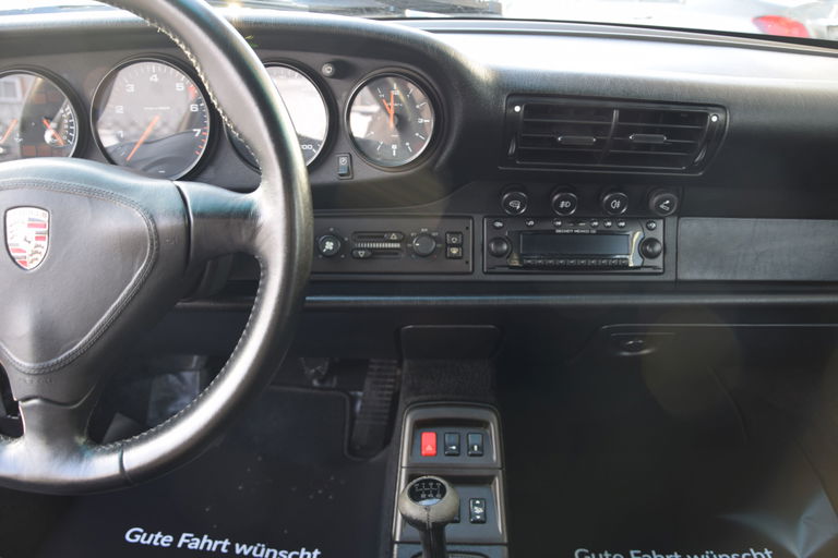 Porsche 993 Carrera