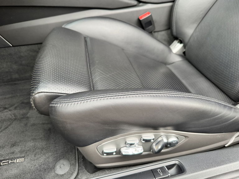 Porsche 718 Cayman S