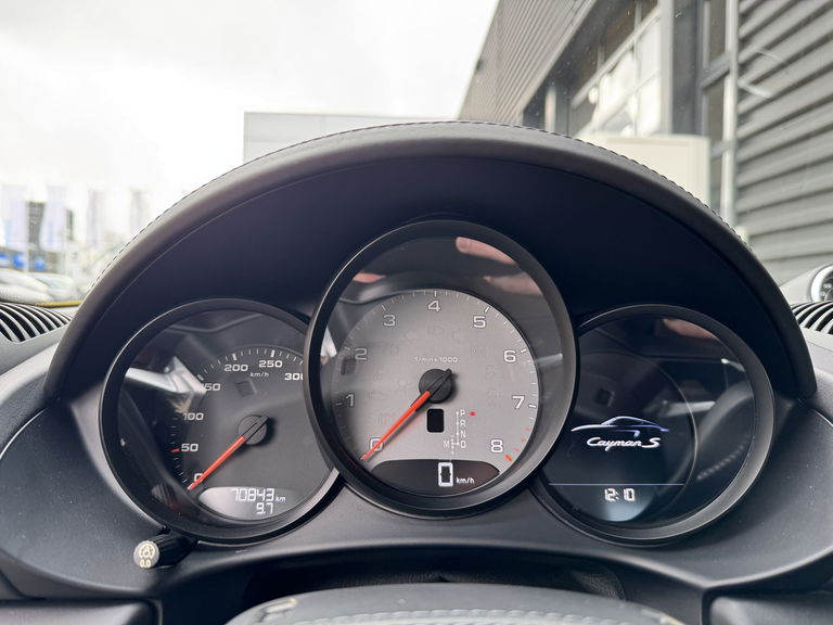 Porsche 718 Cayman S