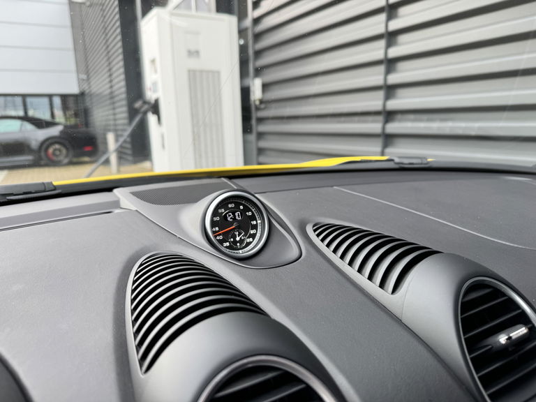 Porsche 718 Cayman S