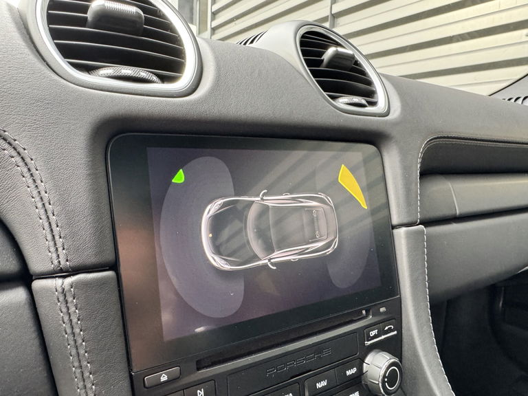 Porsche 718 Cayman S