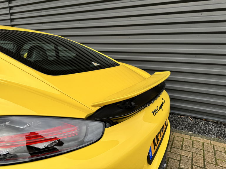 Porsche 718 Cayman S