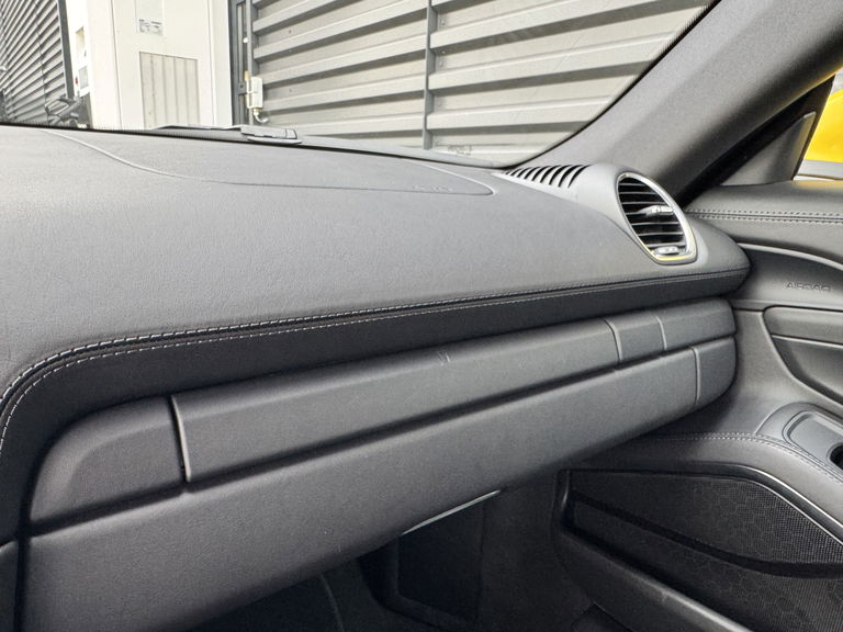 Porsche 718 Cayman S